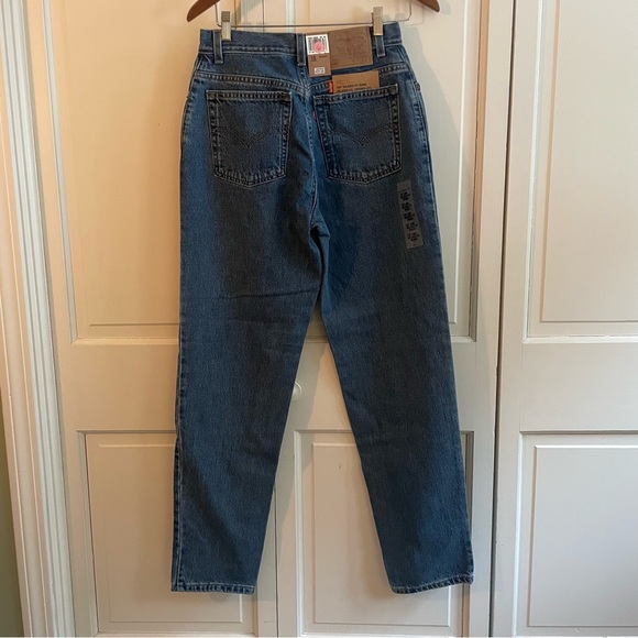Levi’s Red Tab 550 Long Relaxed Fit Jeans NWT - Picture 3 of 5